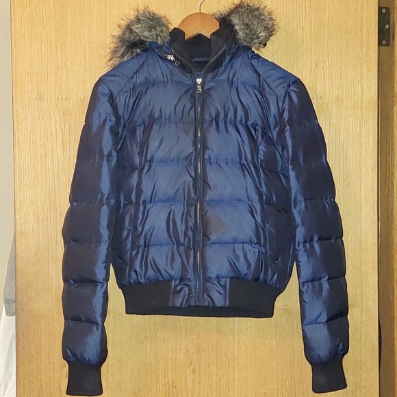 Guess Puffer Jacket | M | Dark Blue - Picture 2 of 7